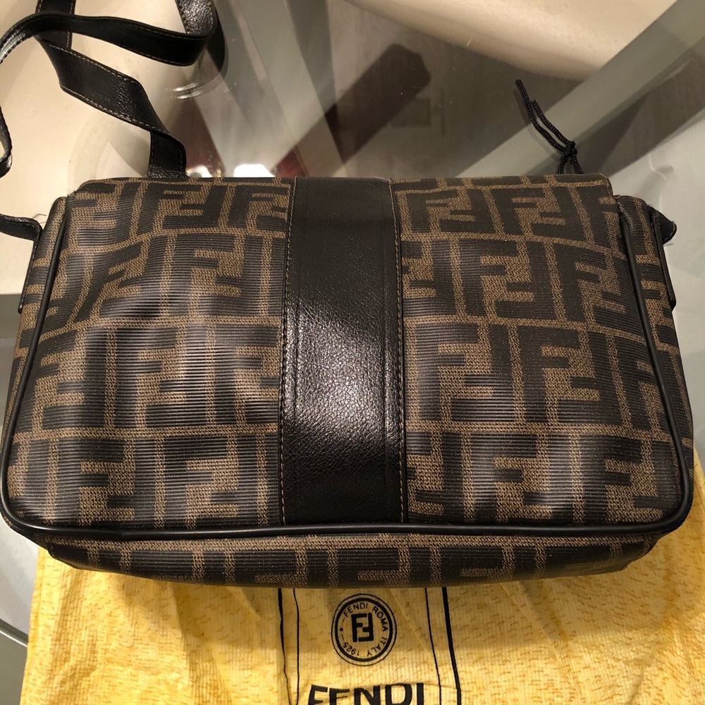 Vintage FENDI shoulder bag